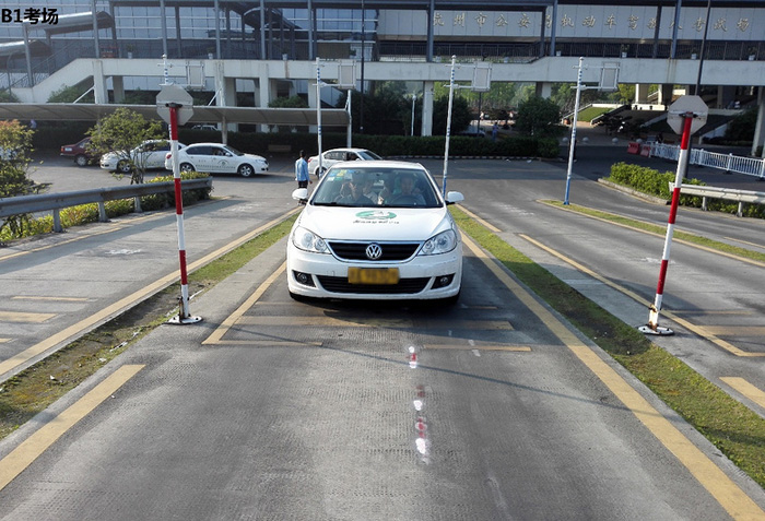 富陽科目二B1考場定點停車 富陽科目二B1考場定點停車